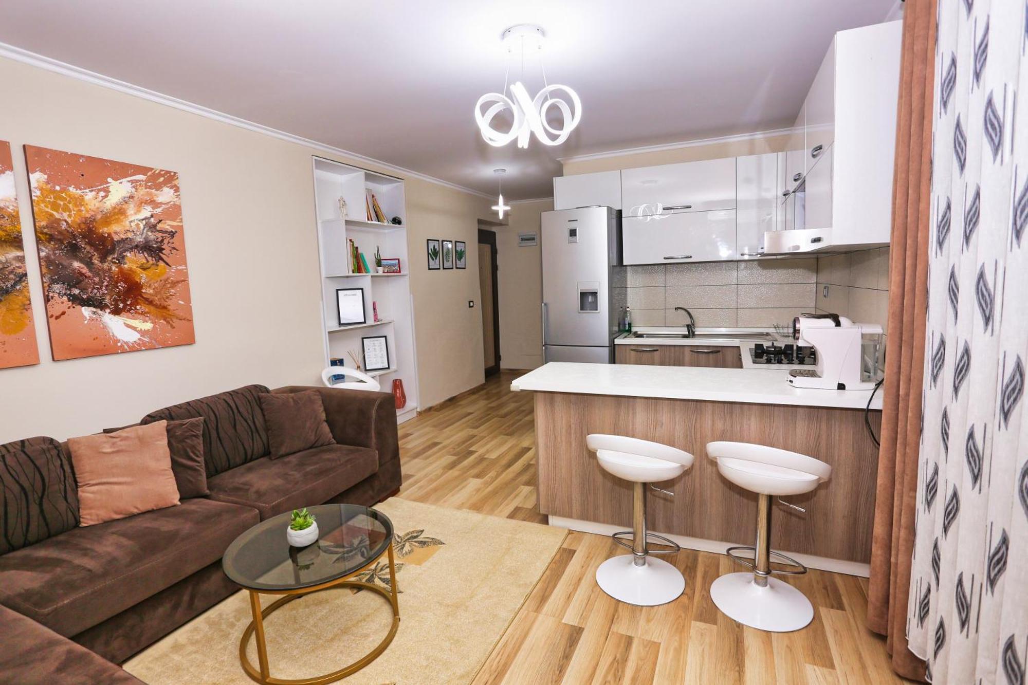 R&B City Center Apartment ティラナ エクステリア 写真